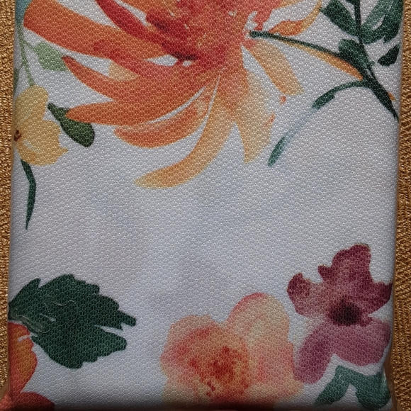 Spring Jubilee Floral Table Linen | New! 60x104" - Picture 3 of 7